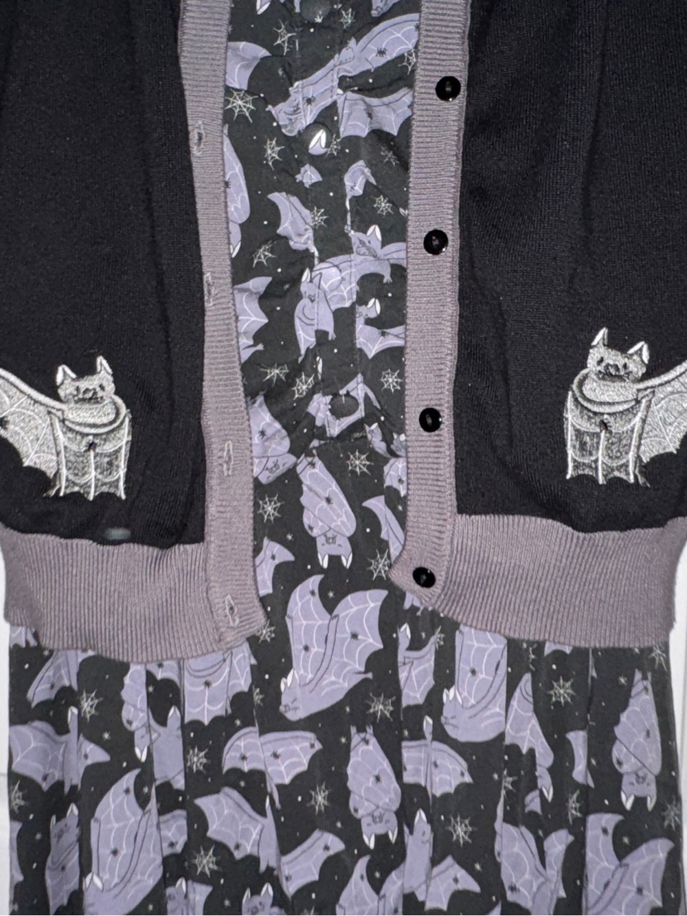 EUC Miss Lulo Eden Moonlit Bats Cardigan 1x/2x (black with embroidered lavender)